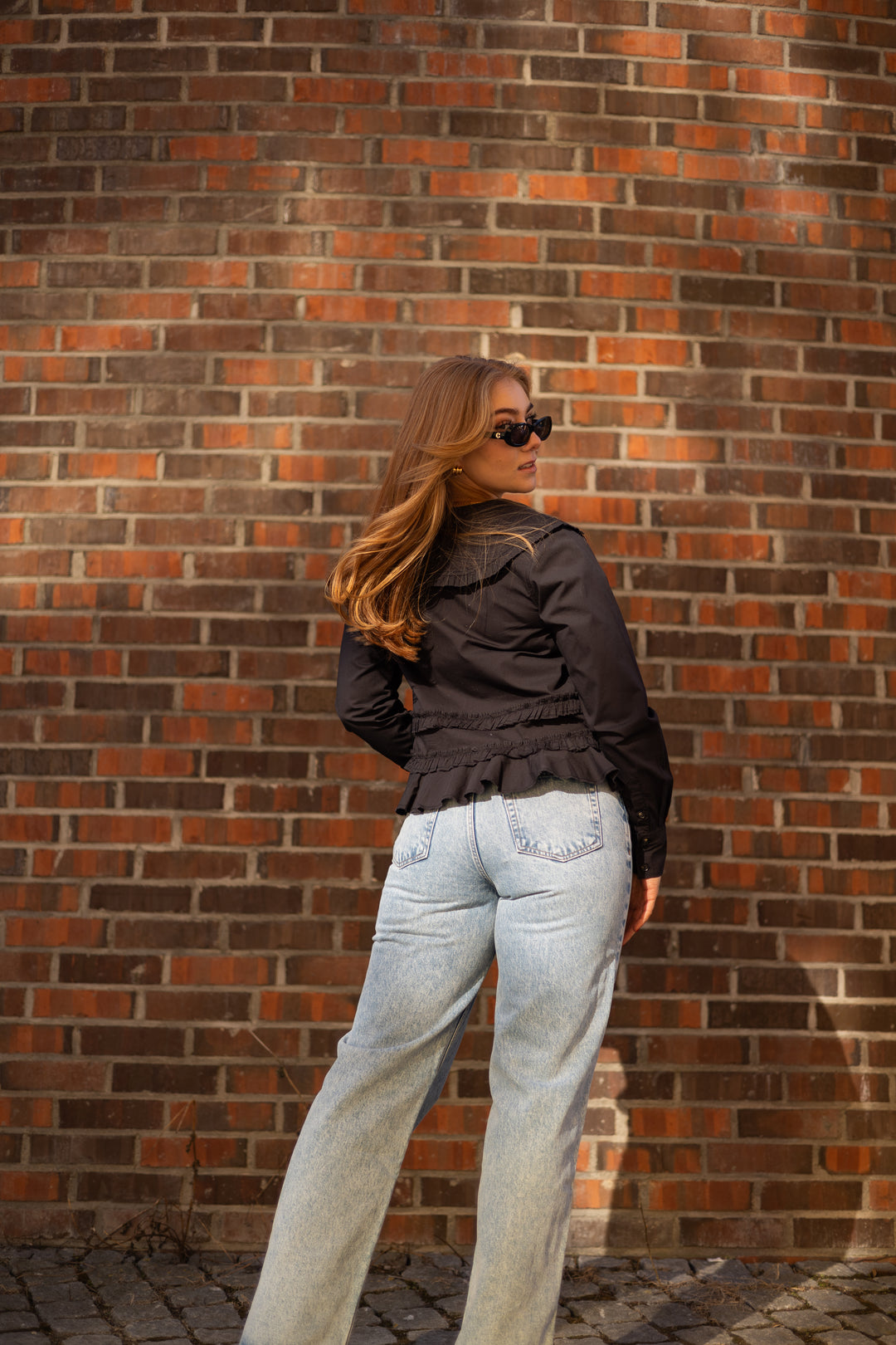 Stretch Cotton Shirt w. Frills