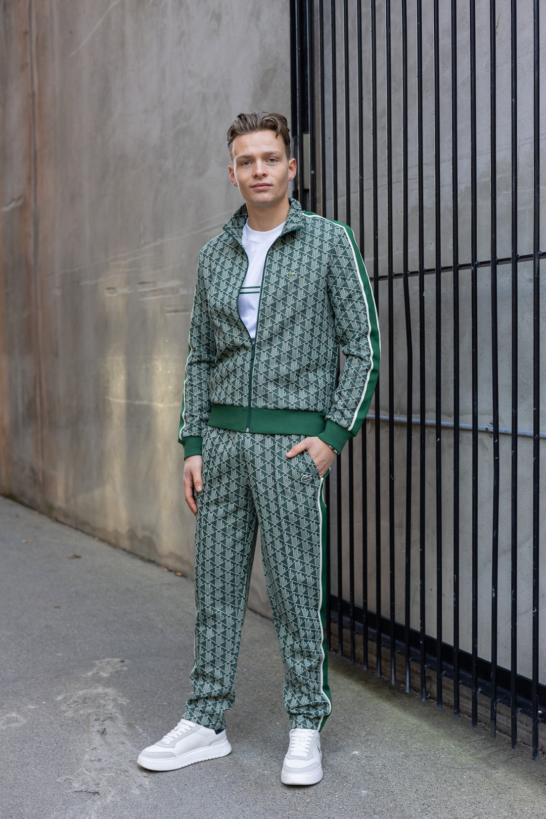 PANTALON DE SURVETEMENT