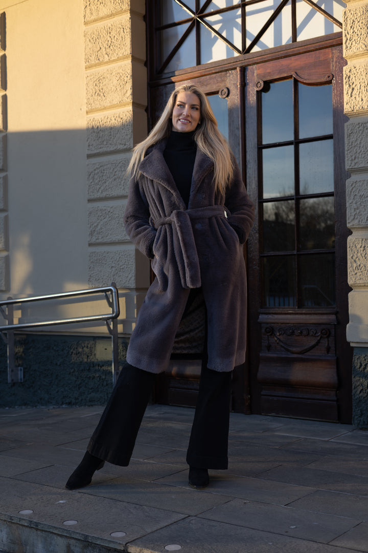 Woman's Knitted Coat