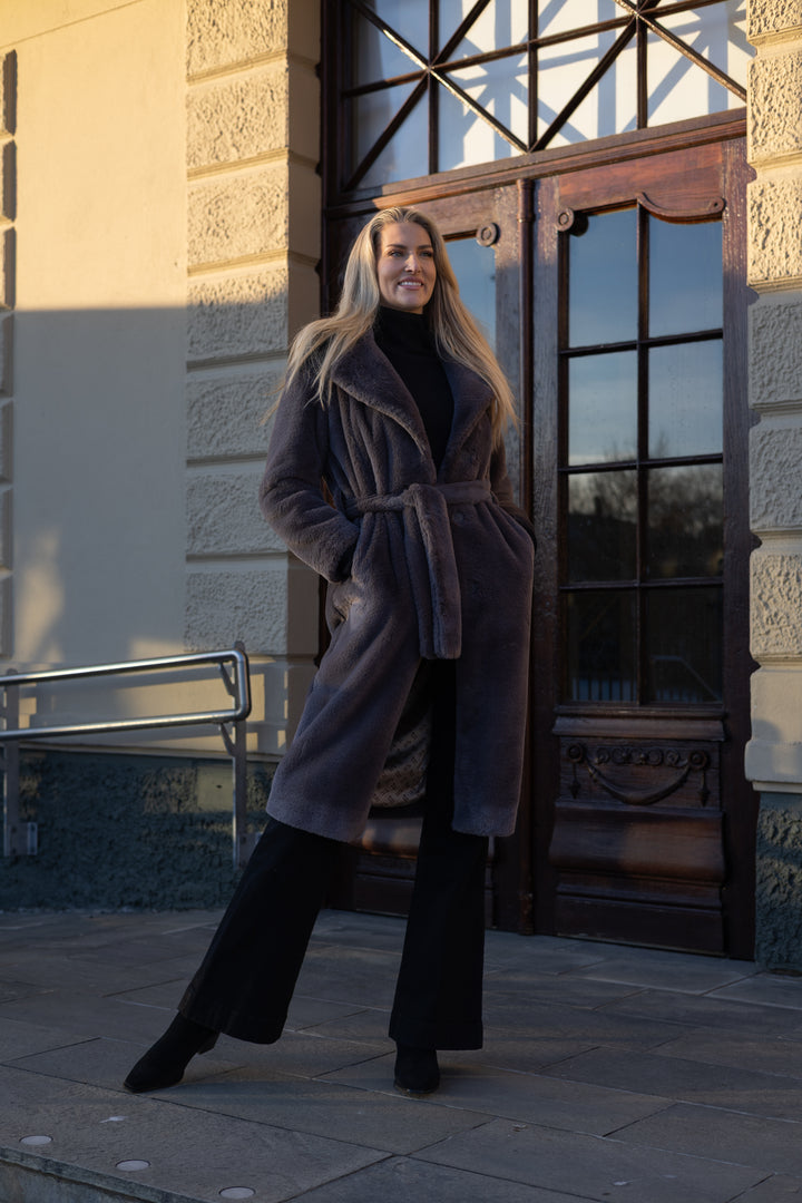 Woman's Knitted Coat