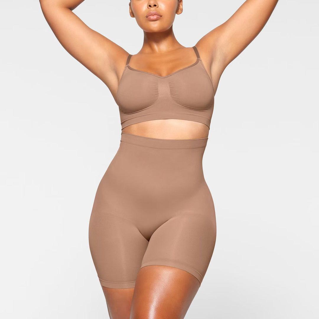 SEAMLESS SCULPT MID THIGH SHORT