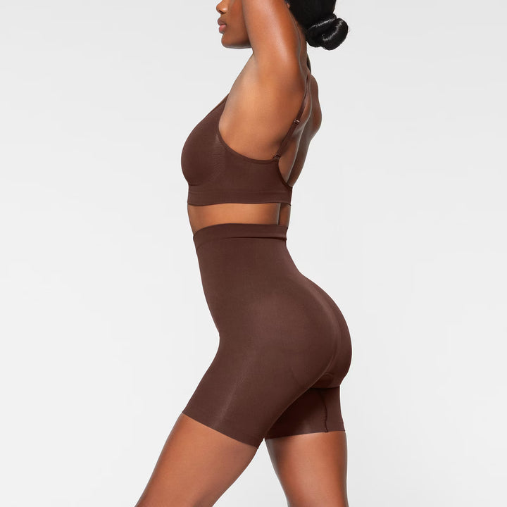 SEAMLESS SCULPT MID THIGH SHORT