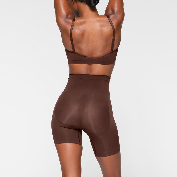 SEAMLESS SCULPT MID THIGH SHORT