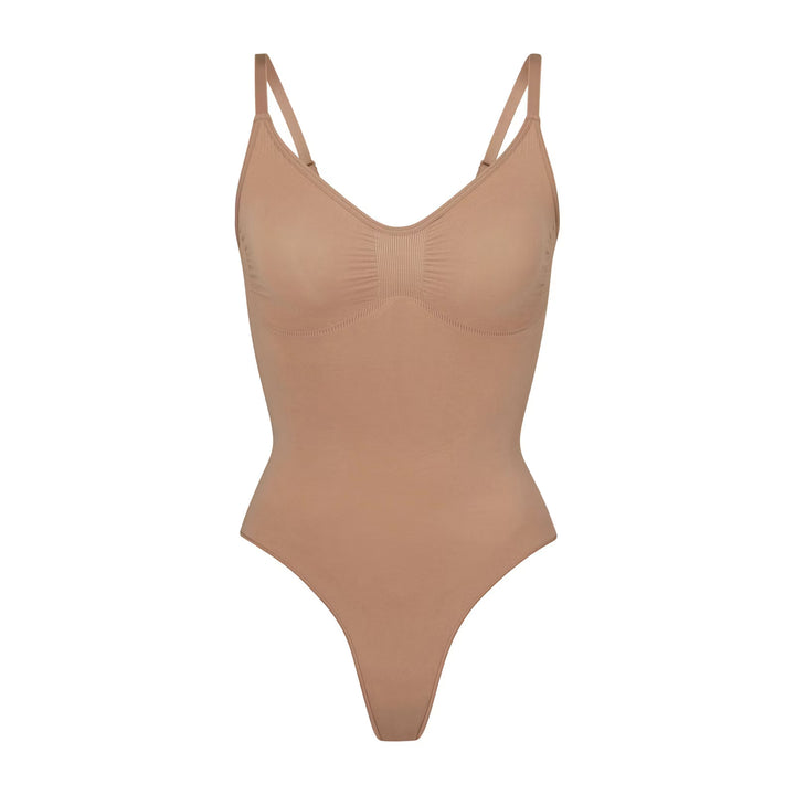 SEAMLESS SCULPT THONG BODYSUIT