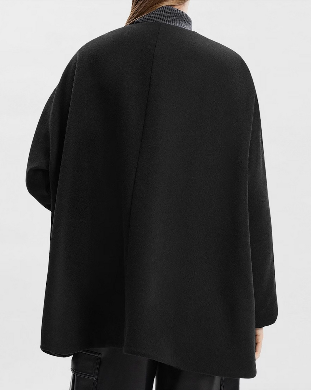 THEORY CAPE BK COAT.WOOL ME