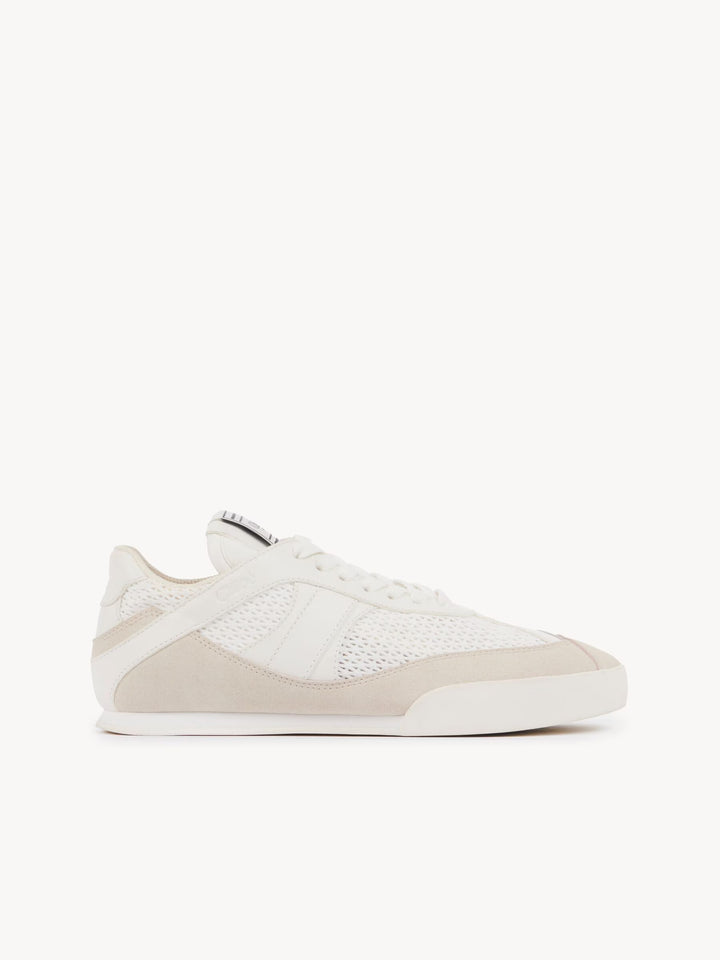 KICK SNEAKERS