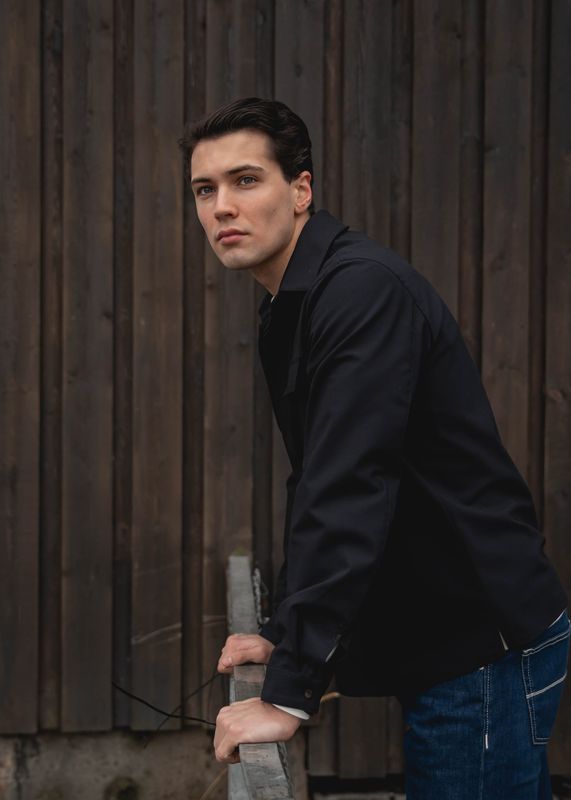 Men` s Woven Shirt
