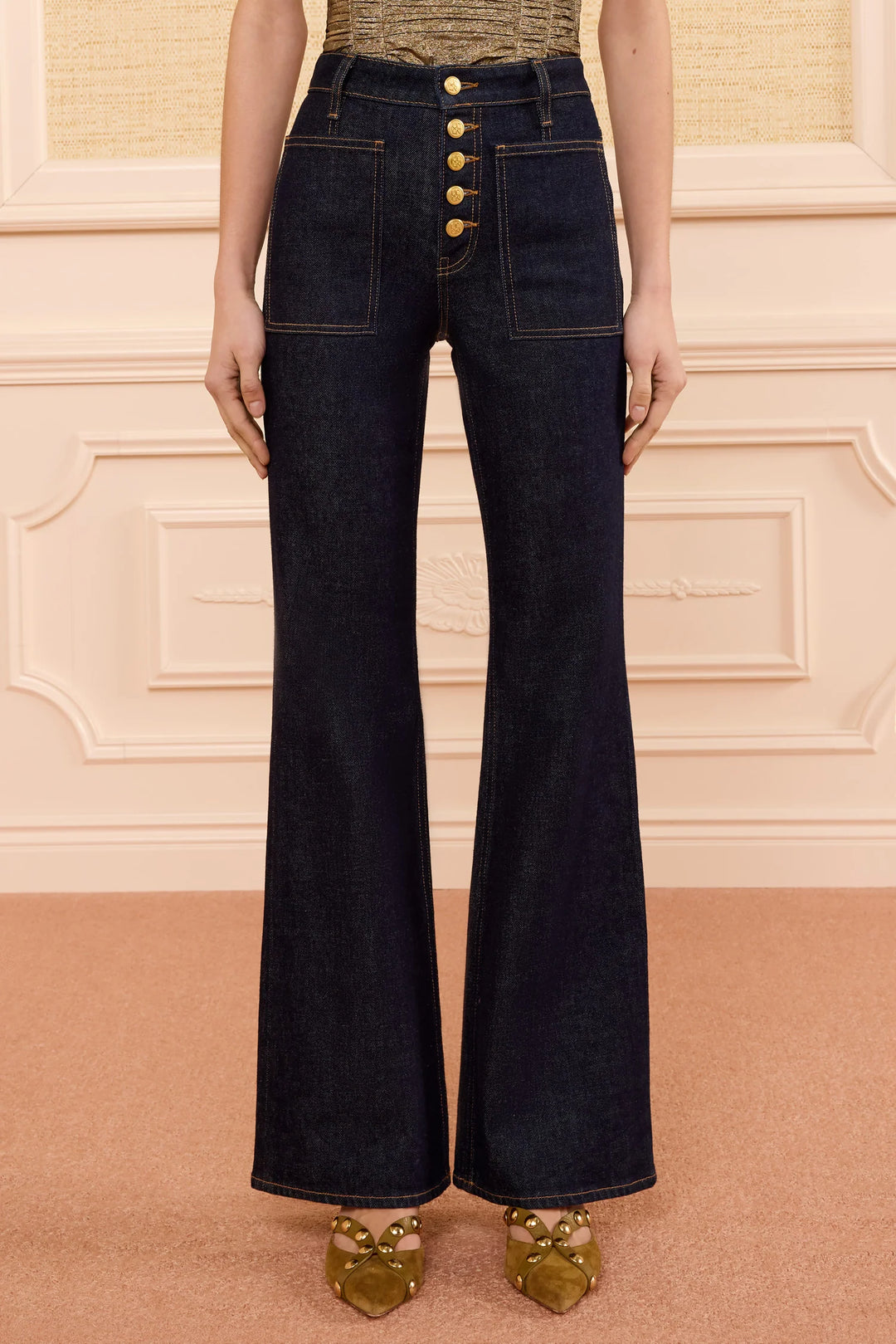 The Stretch Lou Kick Flare Jean