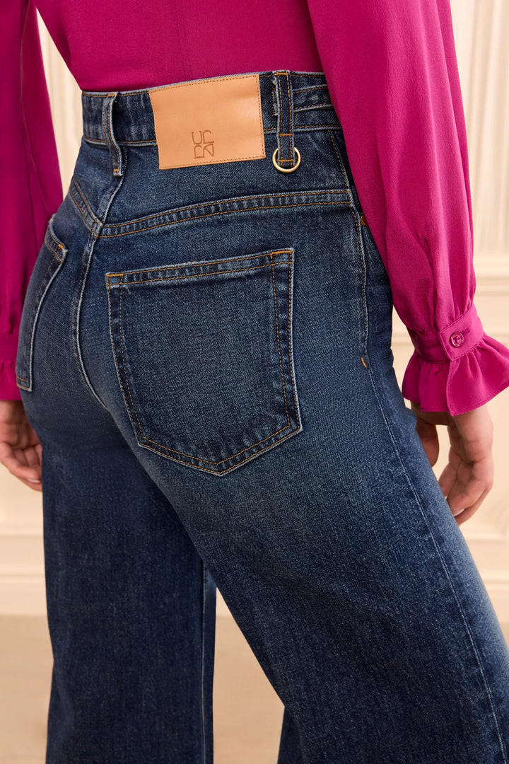 The Stretch Valory Flare Jean