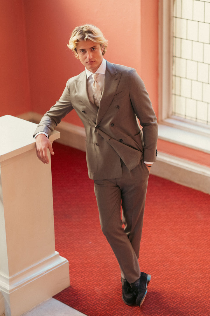AIDA SUIT