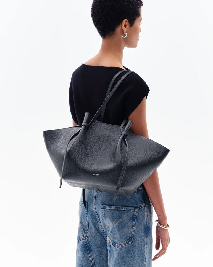 LARGE MOCHI PEBBLE GRAIN LEATHER