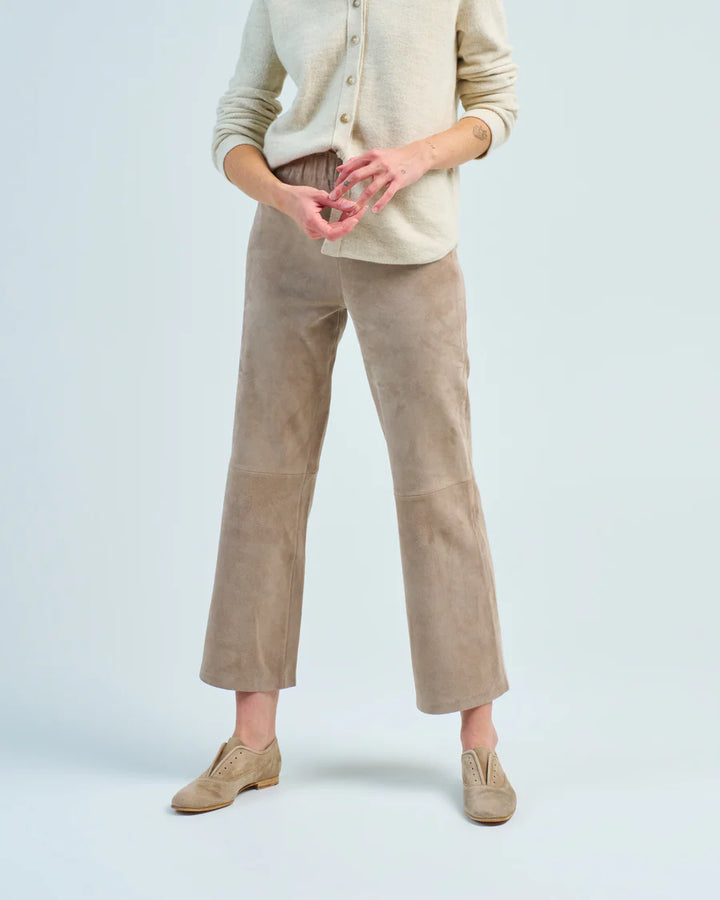 FERRARA Stretch Suede