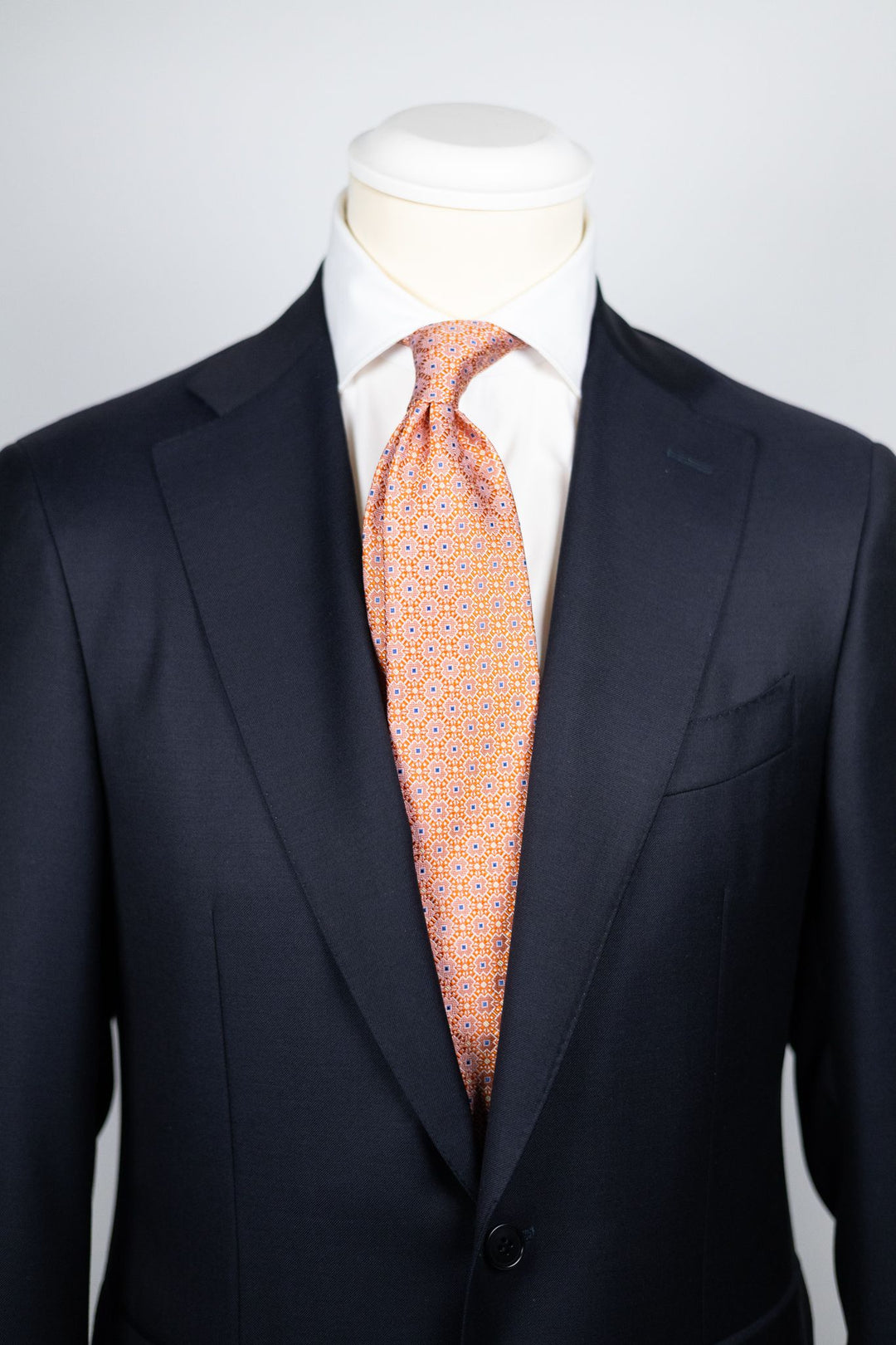 Medallion Woven Silk Tie