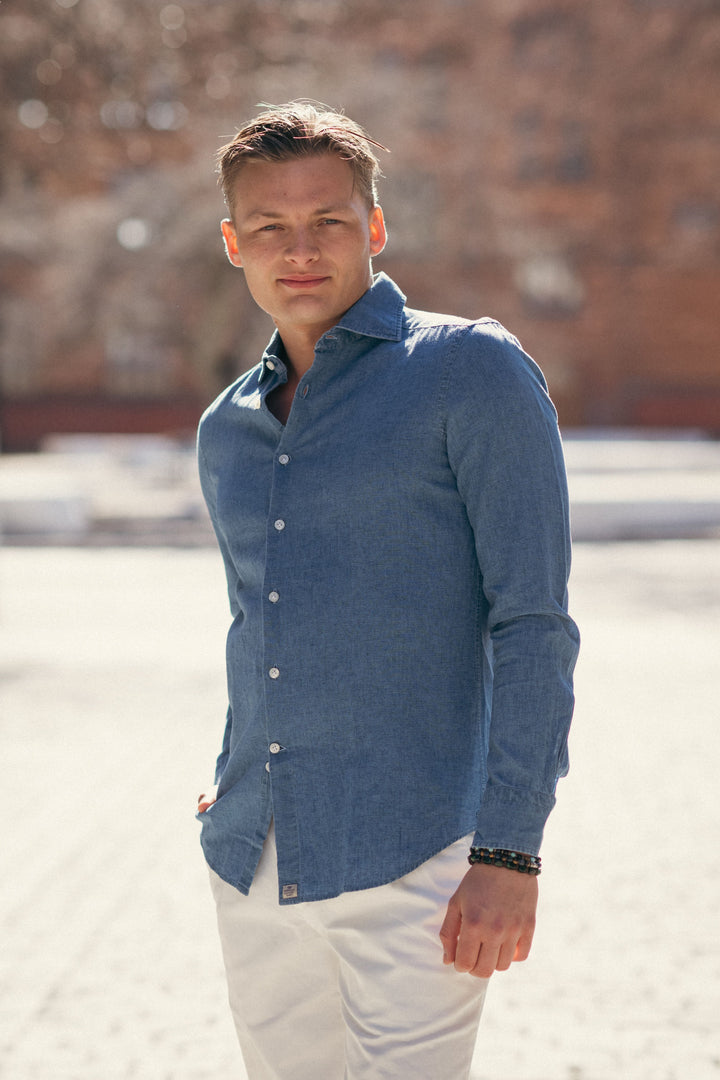 MAN SHIRT