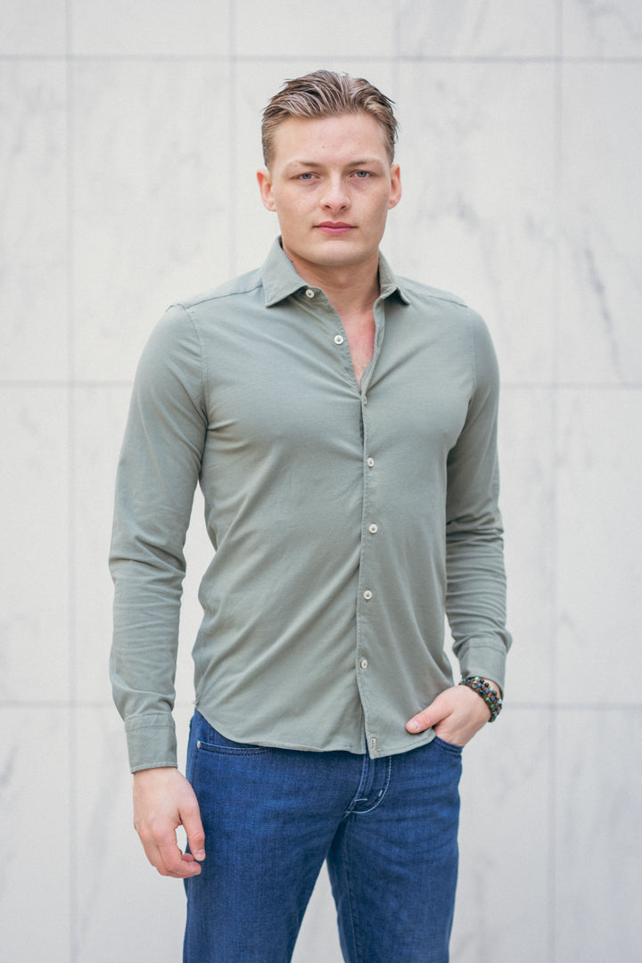 MAN SHIRT